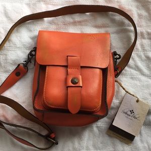 Patricia Nash Small cross body